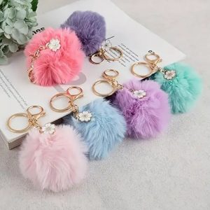 Pom pom keyring